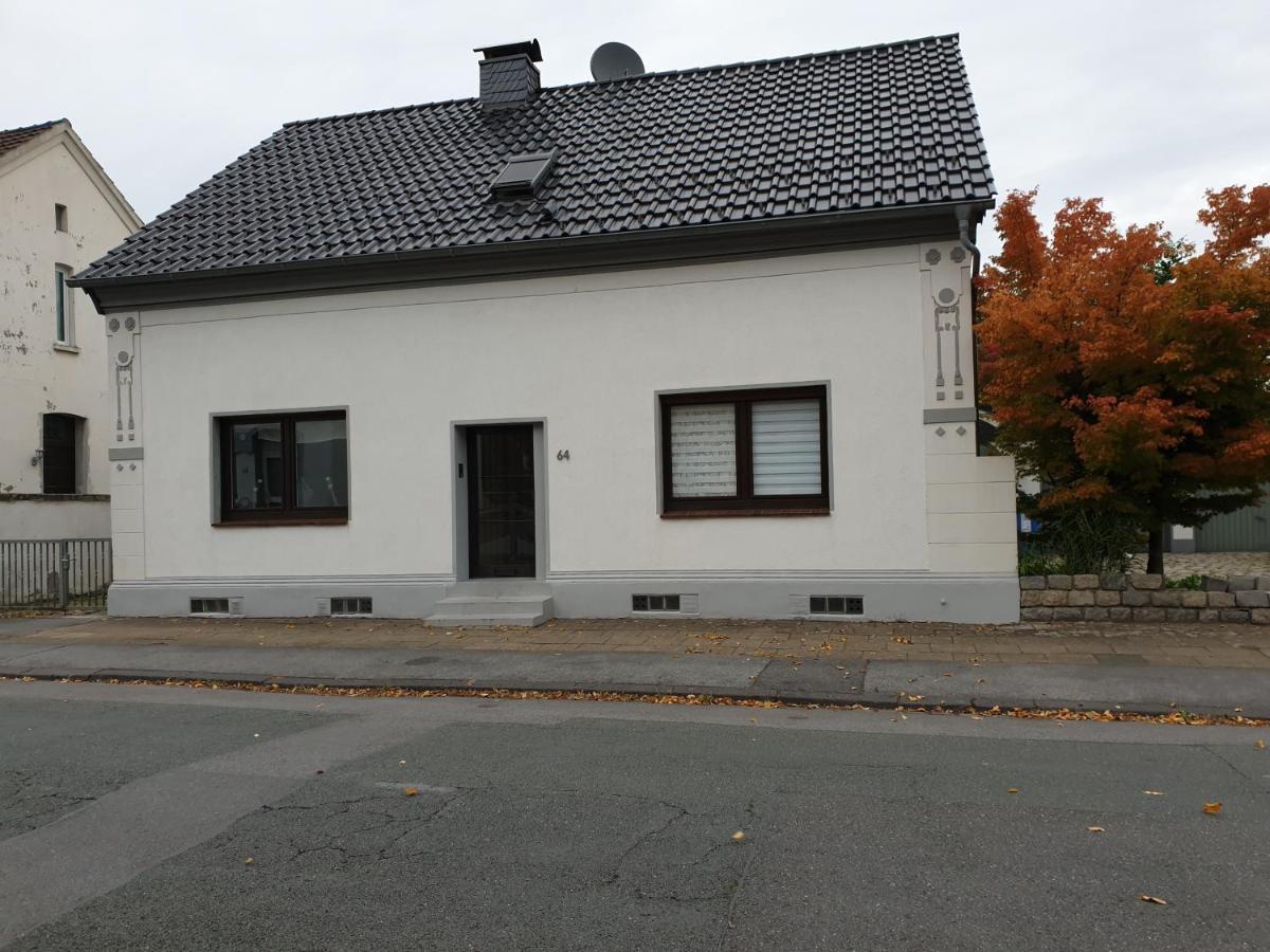 Ferienwohnung Oberhausen Alstaden Exterior photo